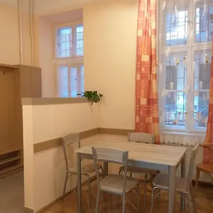 Tempo Courtyard Будапешт