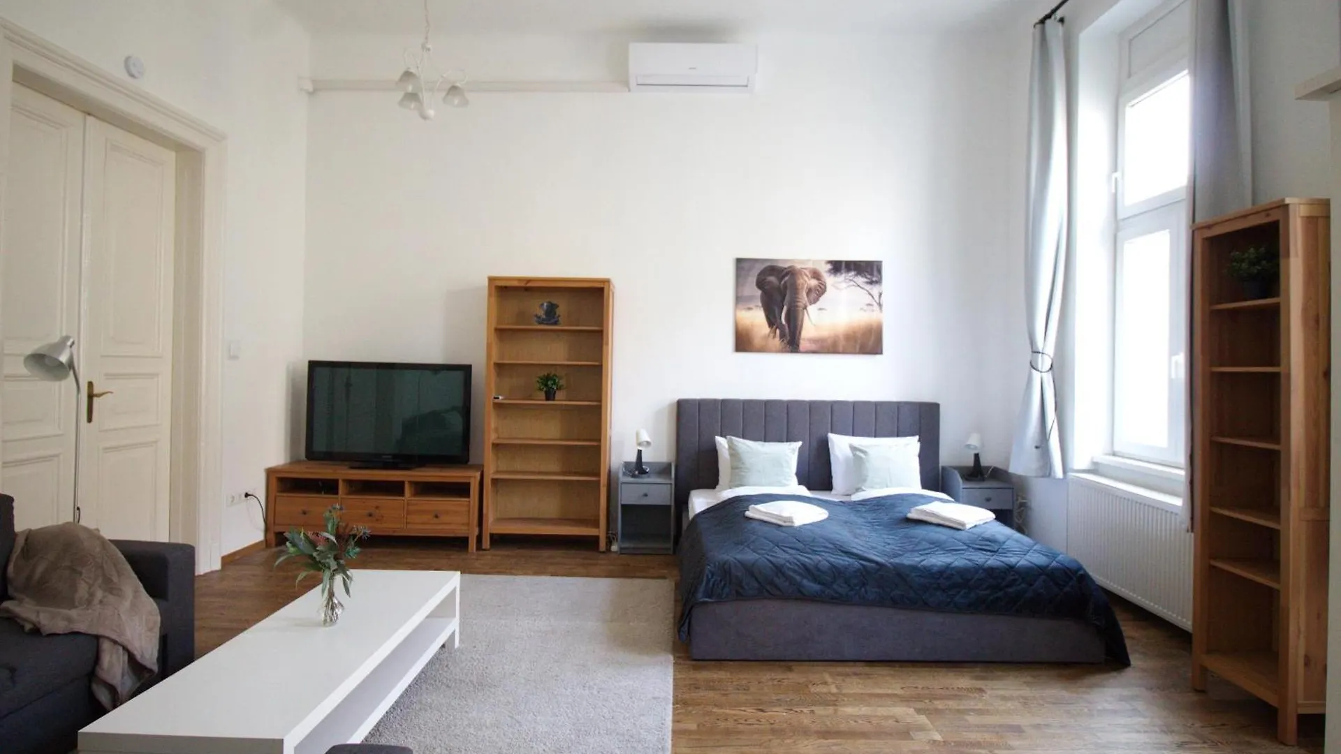 Elephant'S Oasis Budapesta